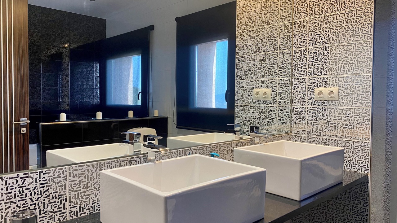 Photo of Bathroom in Penarroya de Tastavins