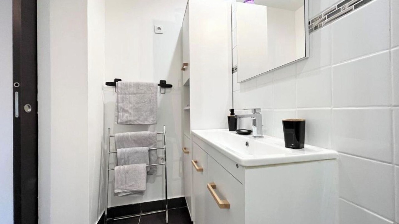 Photo of Bathroom in Dammartin-en-Goele