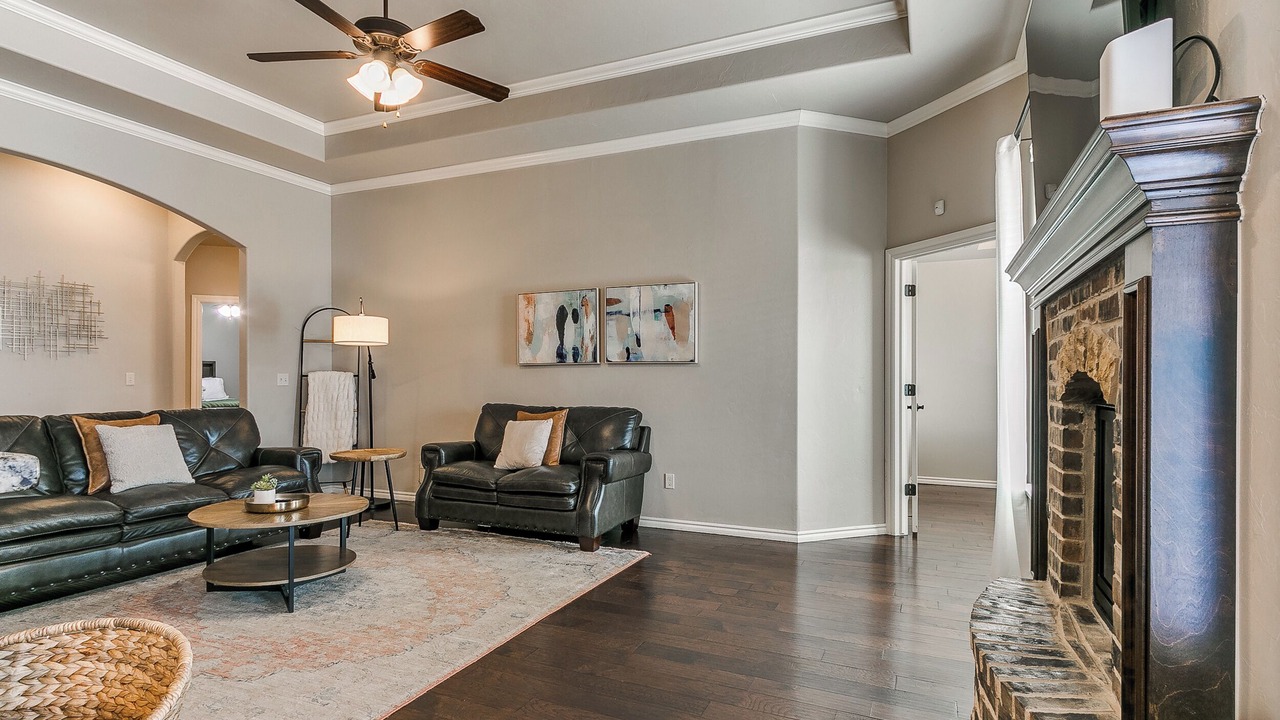 Photo of Livingroom in Yukon
