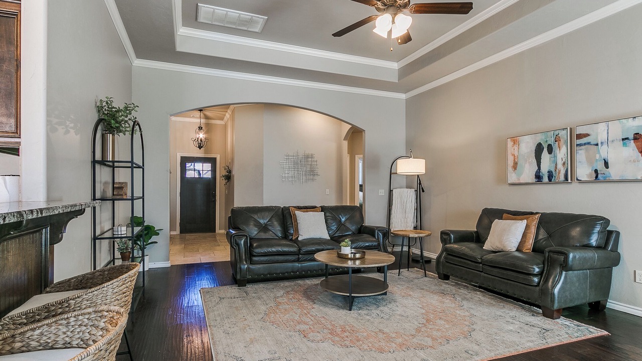 Photo of Livingroom in Yukon