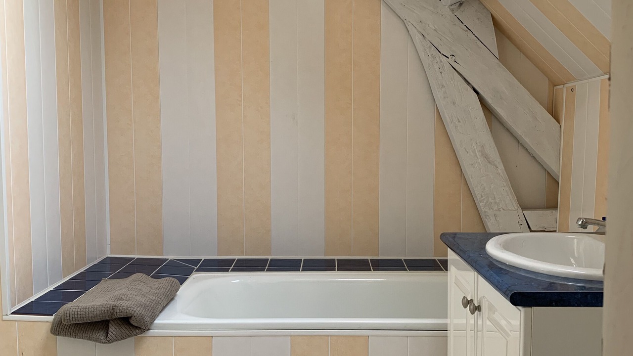 Photo of Bathroom in Cormont