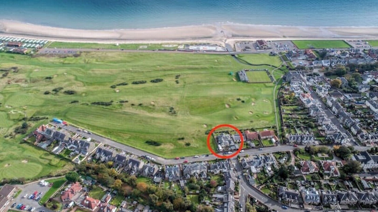 Photo of Outdoor in Leven