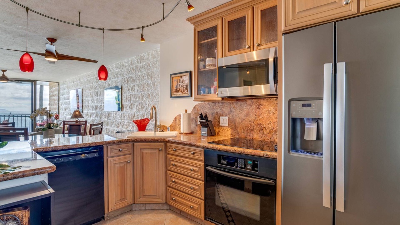 Photo of Kitchen in Maalaea