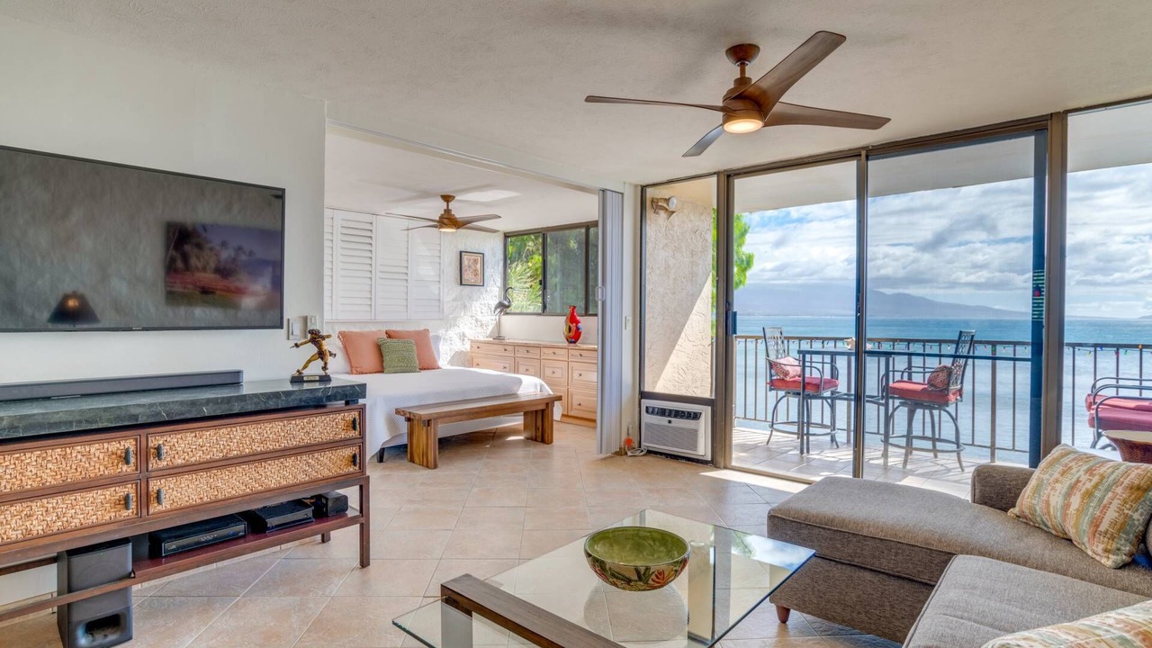 Photo of Livingroom in Maalaea