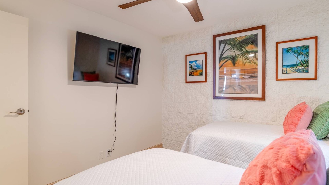 Photo of Bedroom in Maalaea