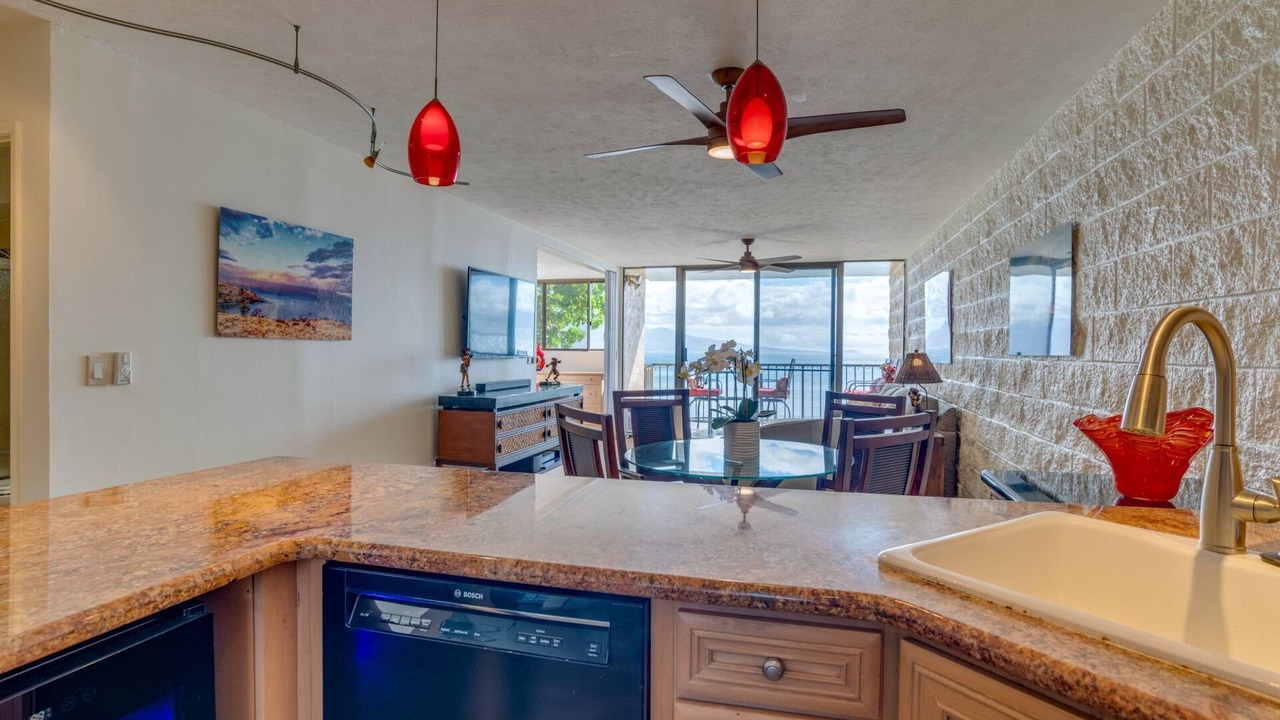 Photo of Kitchen in Maalaea