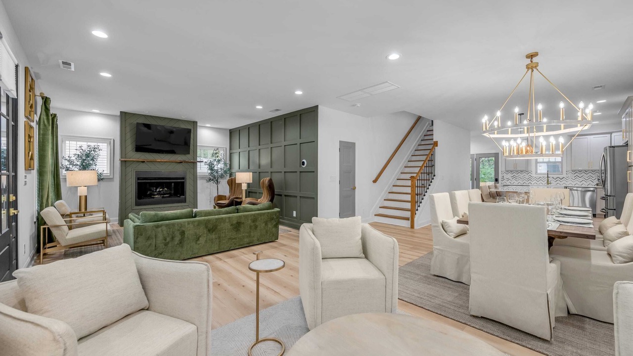 Photo of Livingroom in Lexington