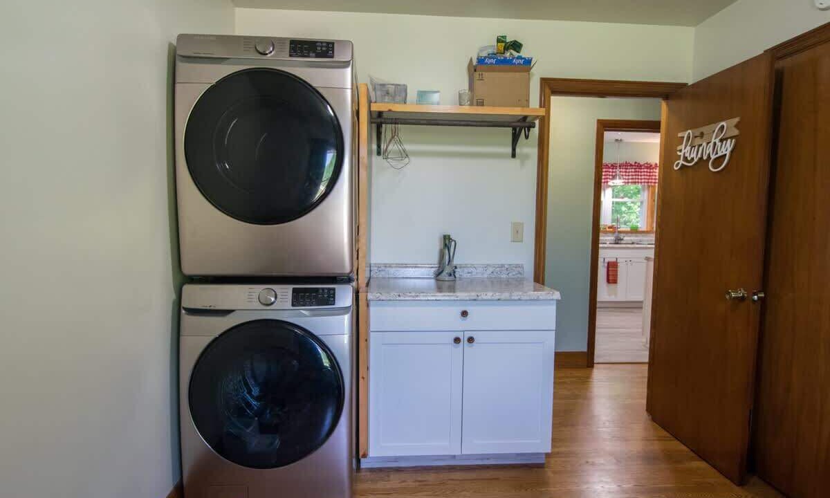 Photo of Bedroom in Hendersonville