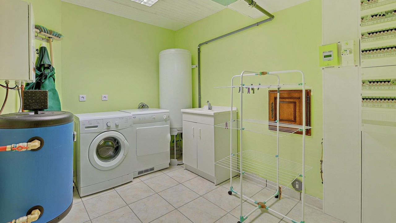 Photo of Others in Saint-James