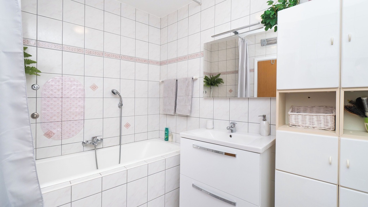 Photo of Bathroom in Skradin