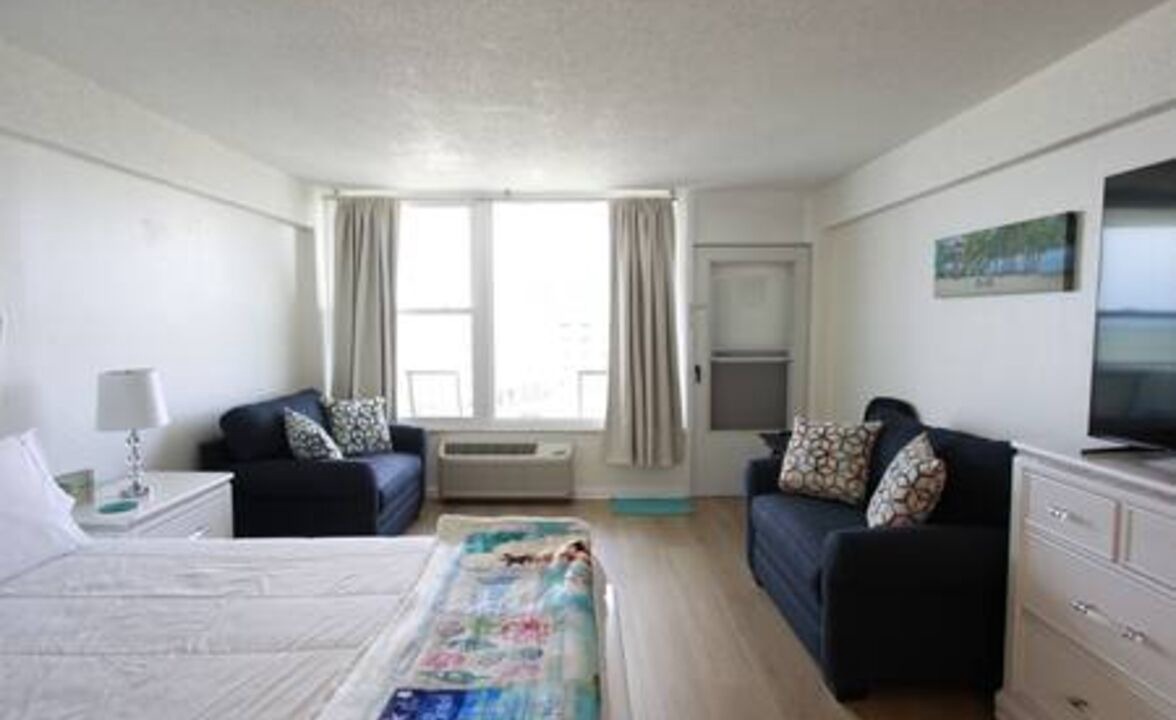 Photo of Bedroom in East Daytona