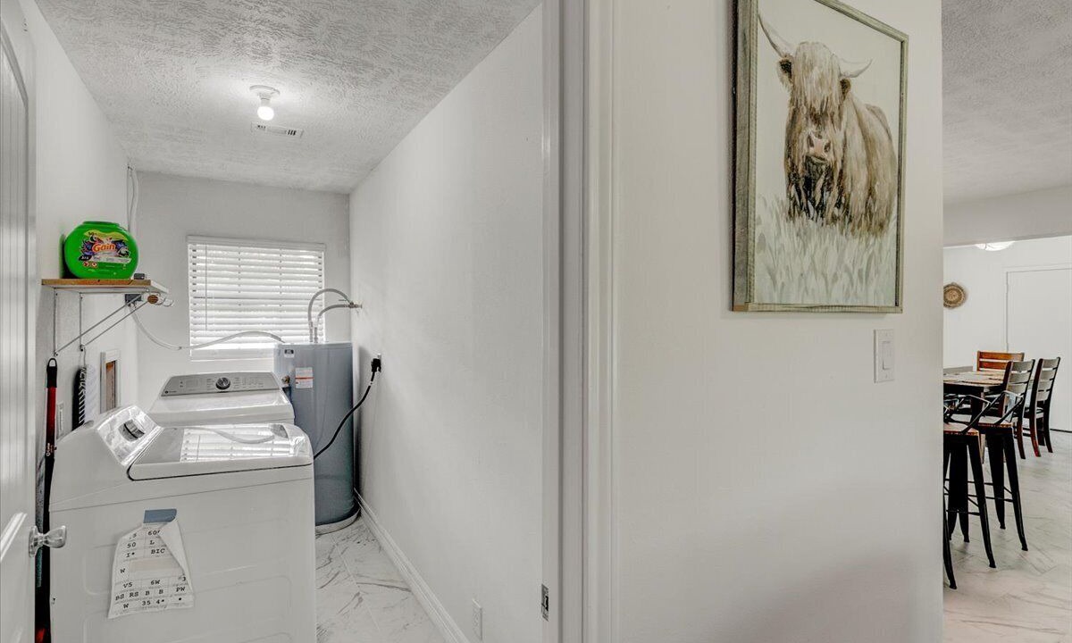 Photo of Bedroom in Lakeview  Jefferson County