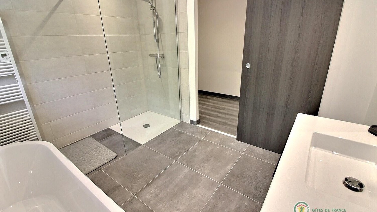 Photo of Bathroom in Tredarzec