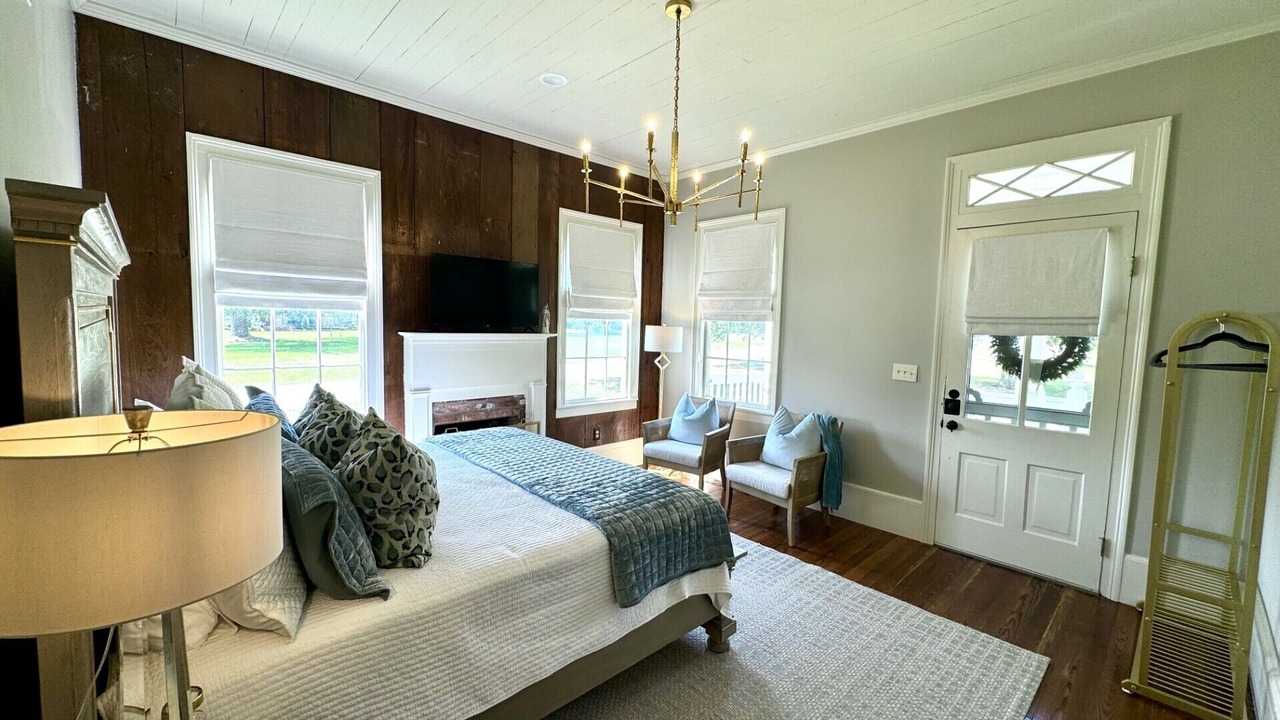 Photo of Bedroom in Marksville