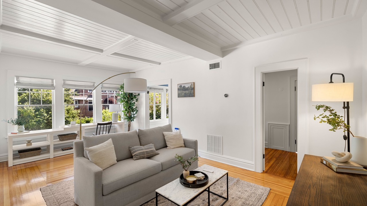 Photo of Livingroom in Hyde Park