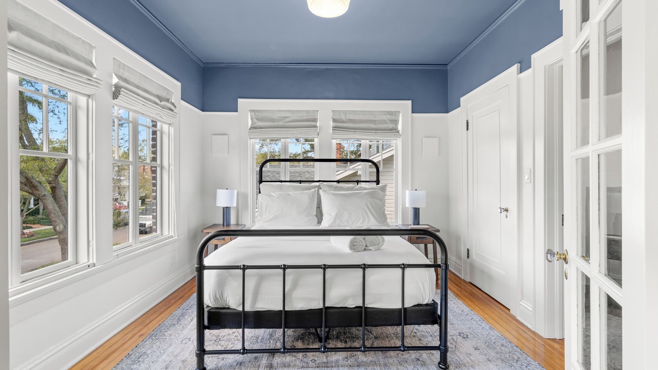 Photo of Bedroom in Hyde Park
