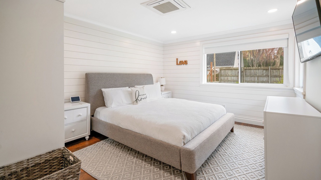 Photo of Bedroom in Historic Old Town