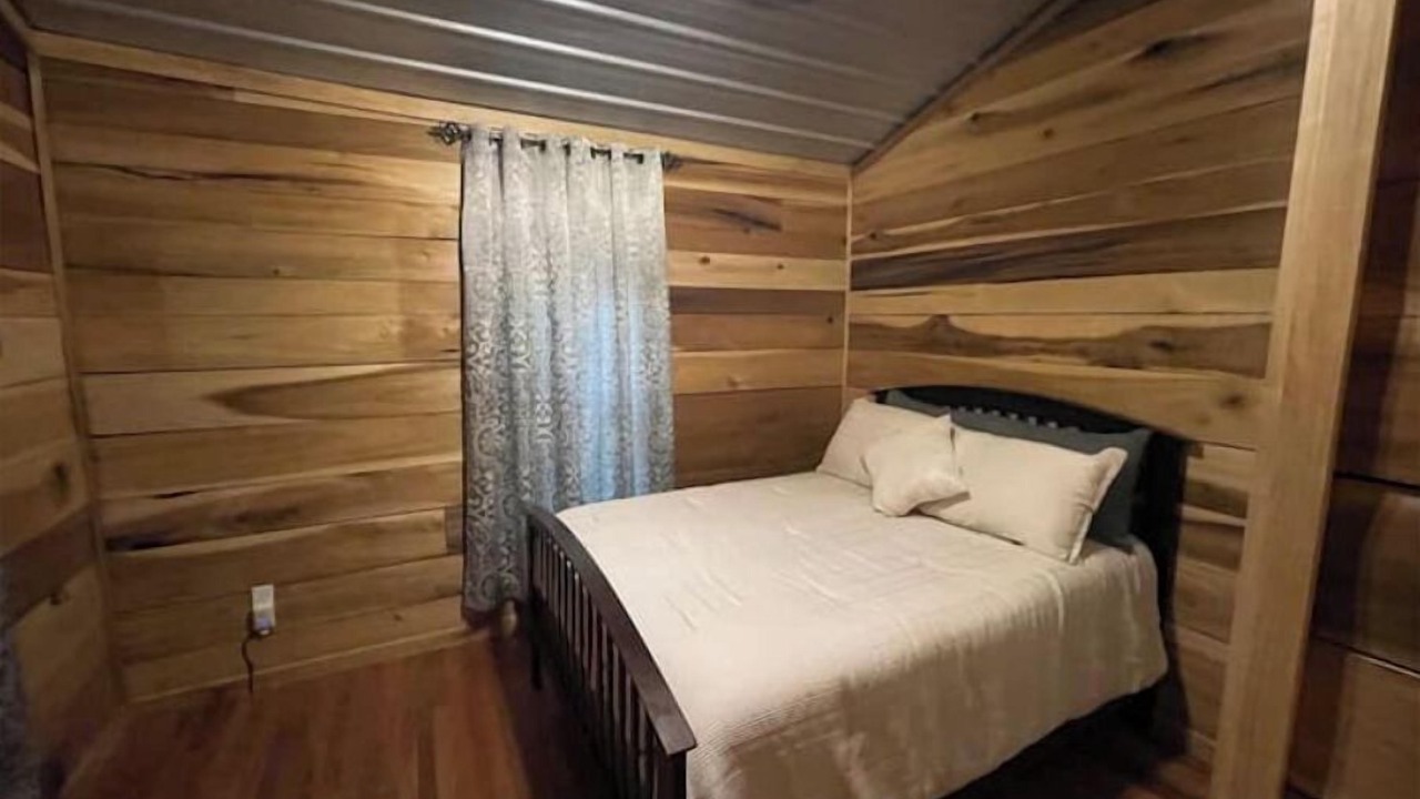 Photo of Bedroom in Woodville