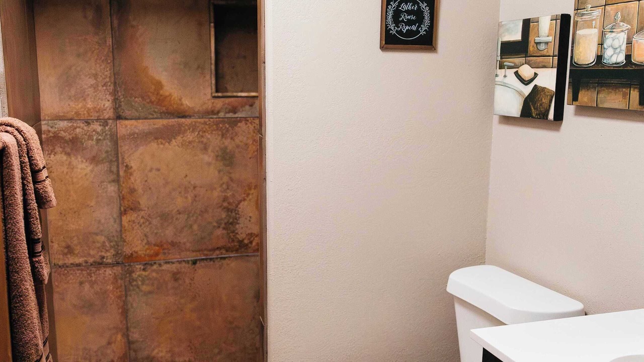 Photo of Bathroom in Green Valley
