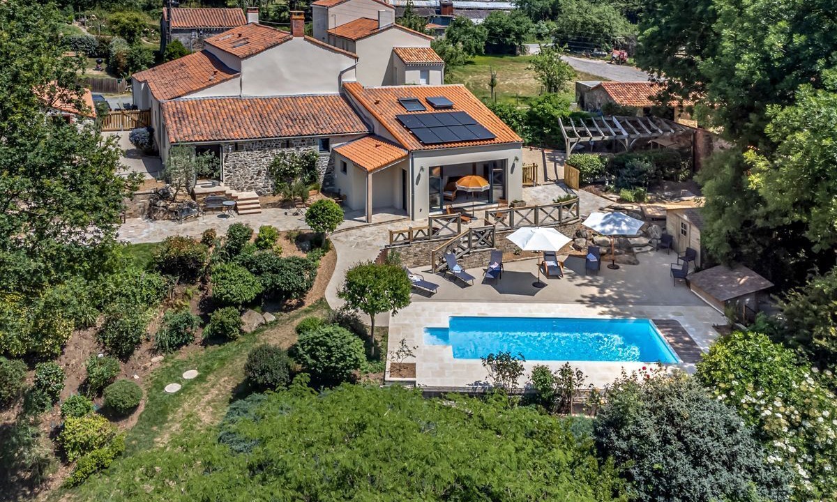 Photo of Others in Beaurepaire