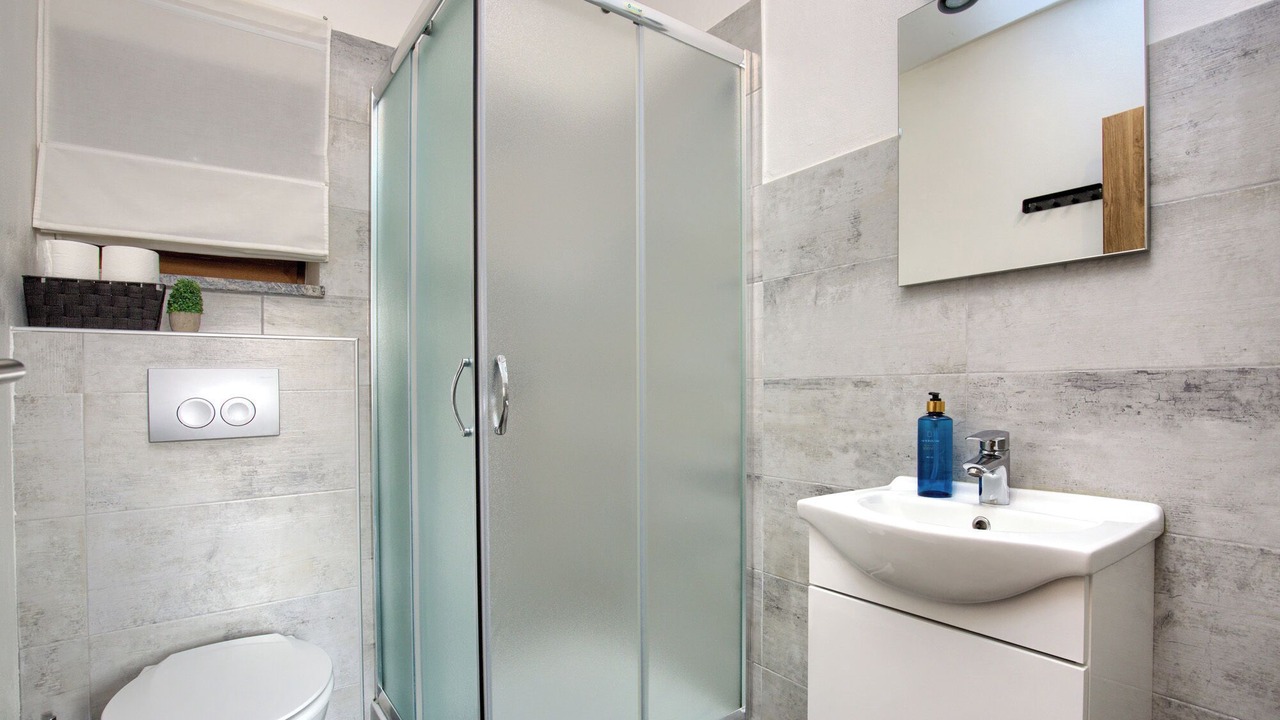 Photo of Bathroom in Loborika