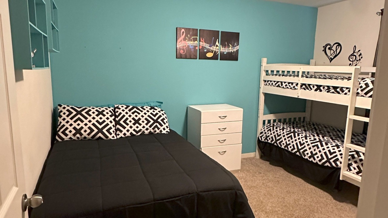Photo of Bedroom in Mason