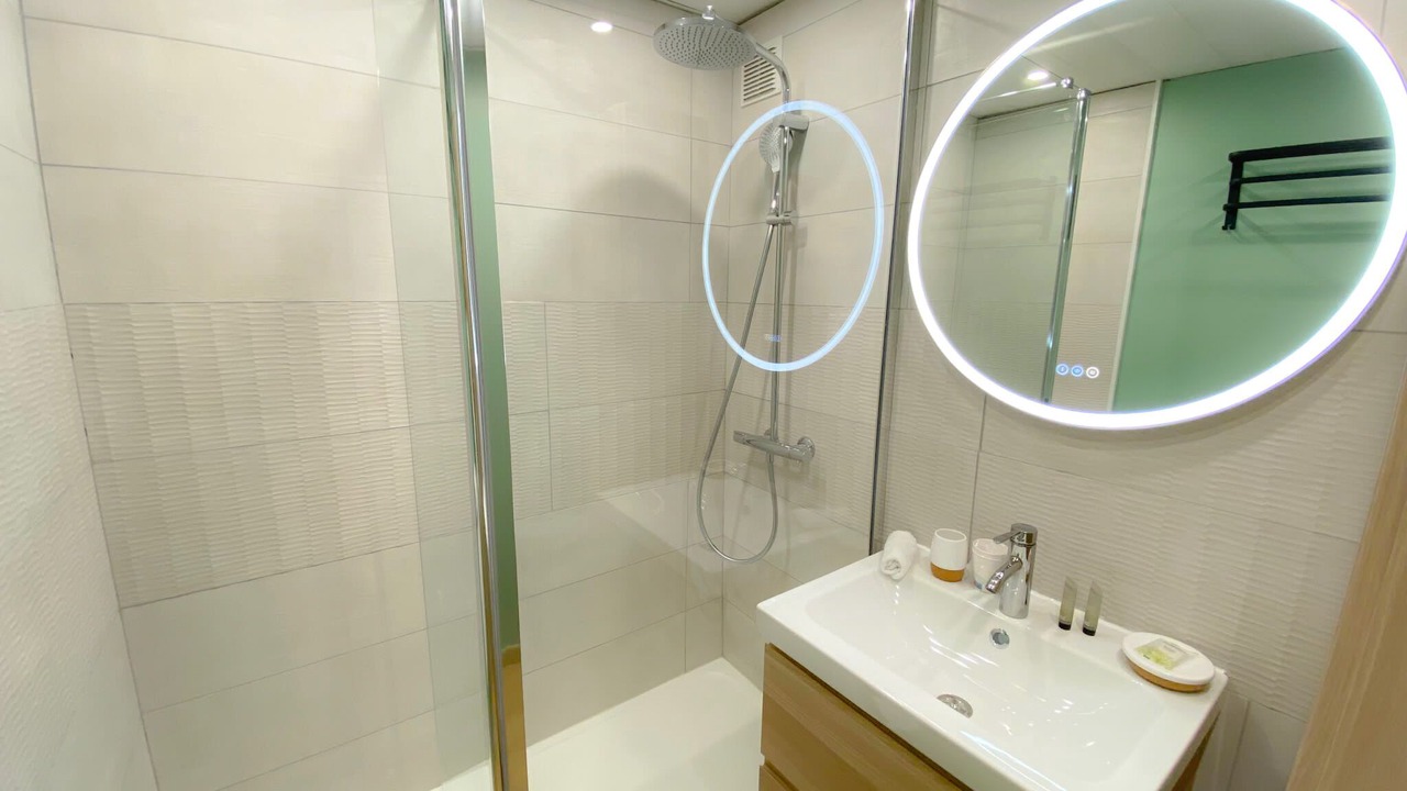 Photo of Bathroom in Port