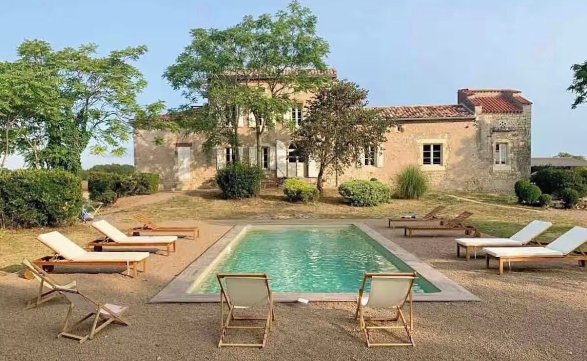 Photo of Outdoor in Livers-Cazelles