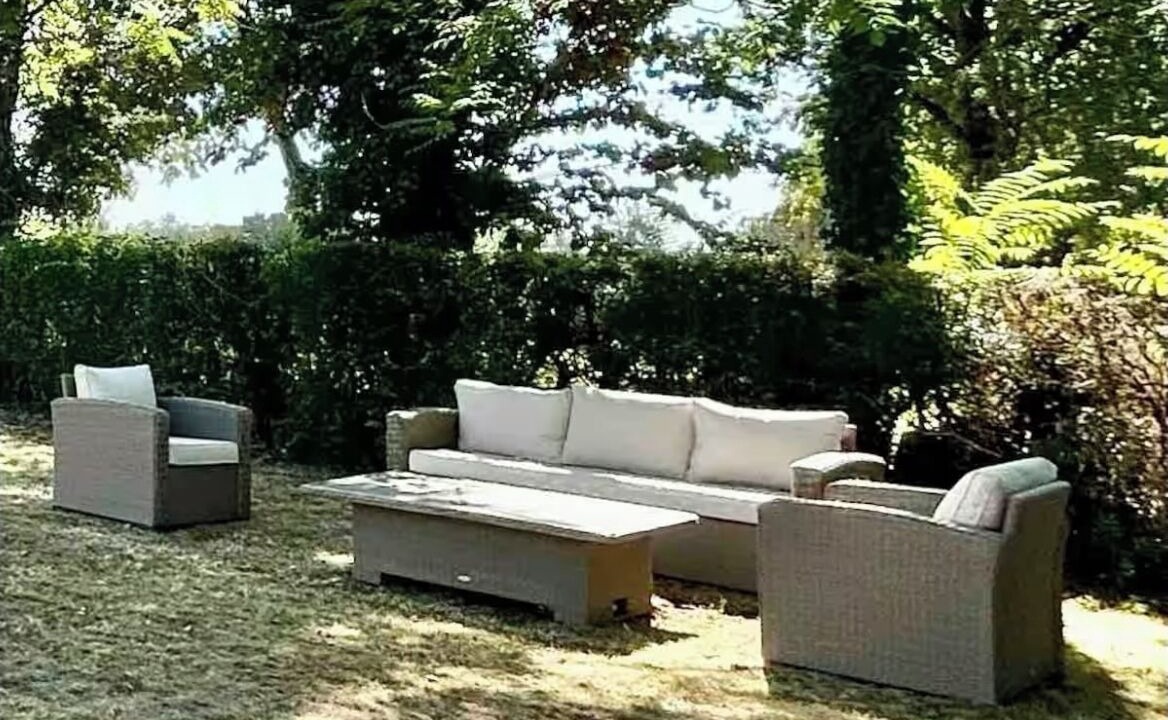 Photo of Outdoor in Livers-Cazelles