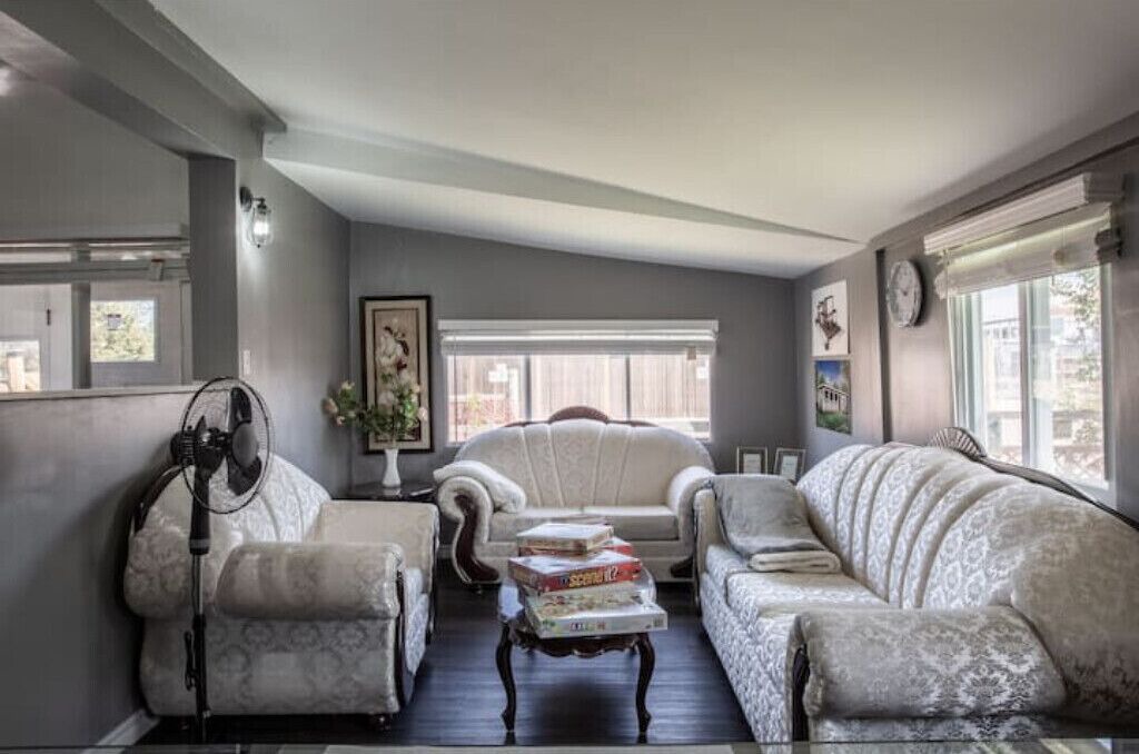 Photo of Livingroom in Trenton