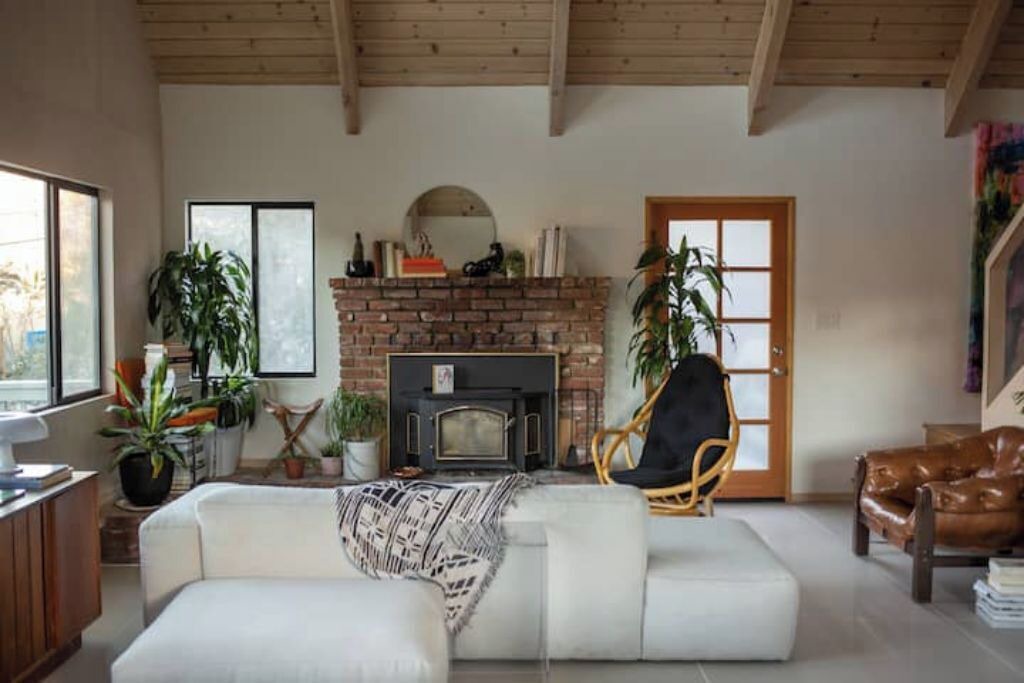 Photo of Livingroom in Pine Mountain Club