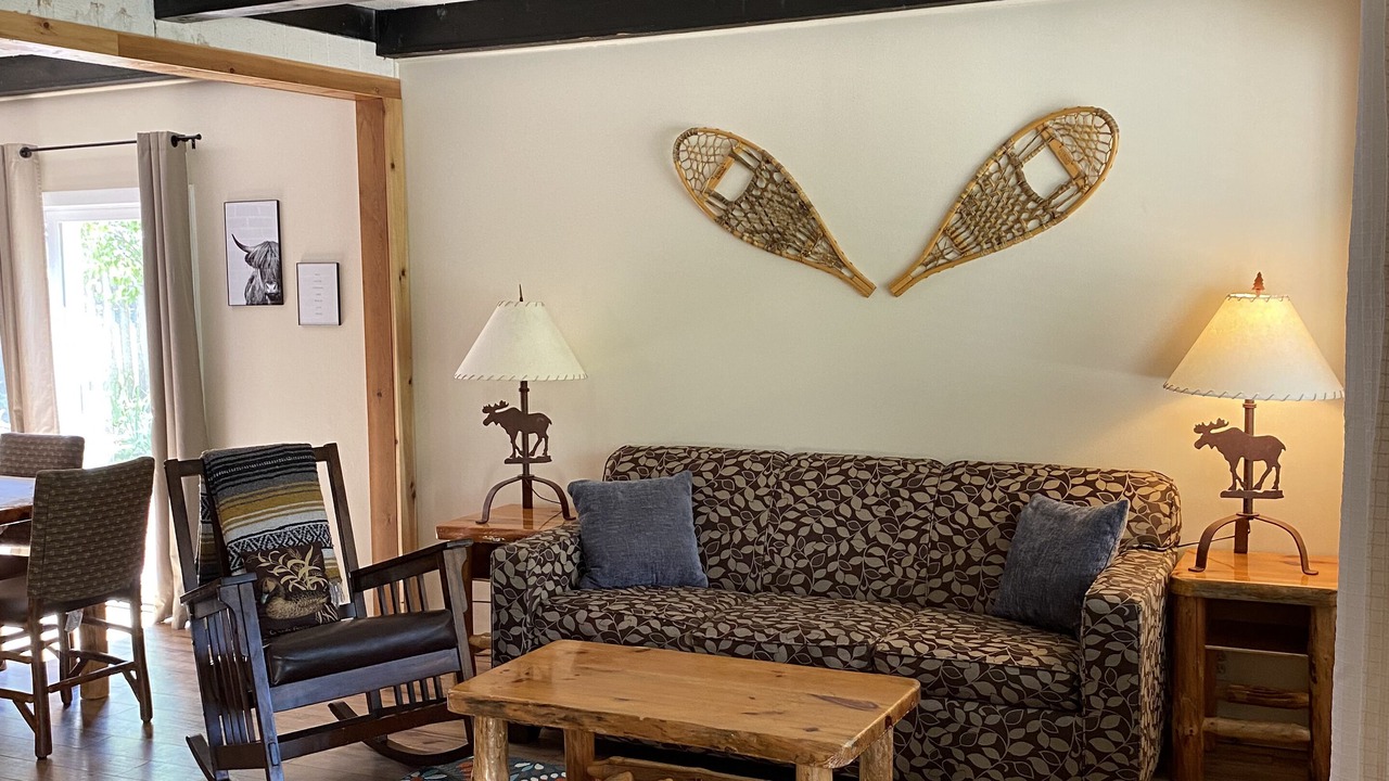 Photo of Livingroom in Colville