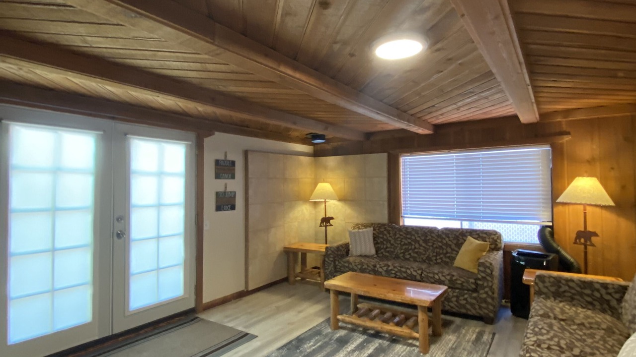 Photo of Livingroom in Colville