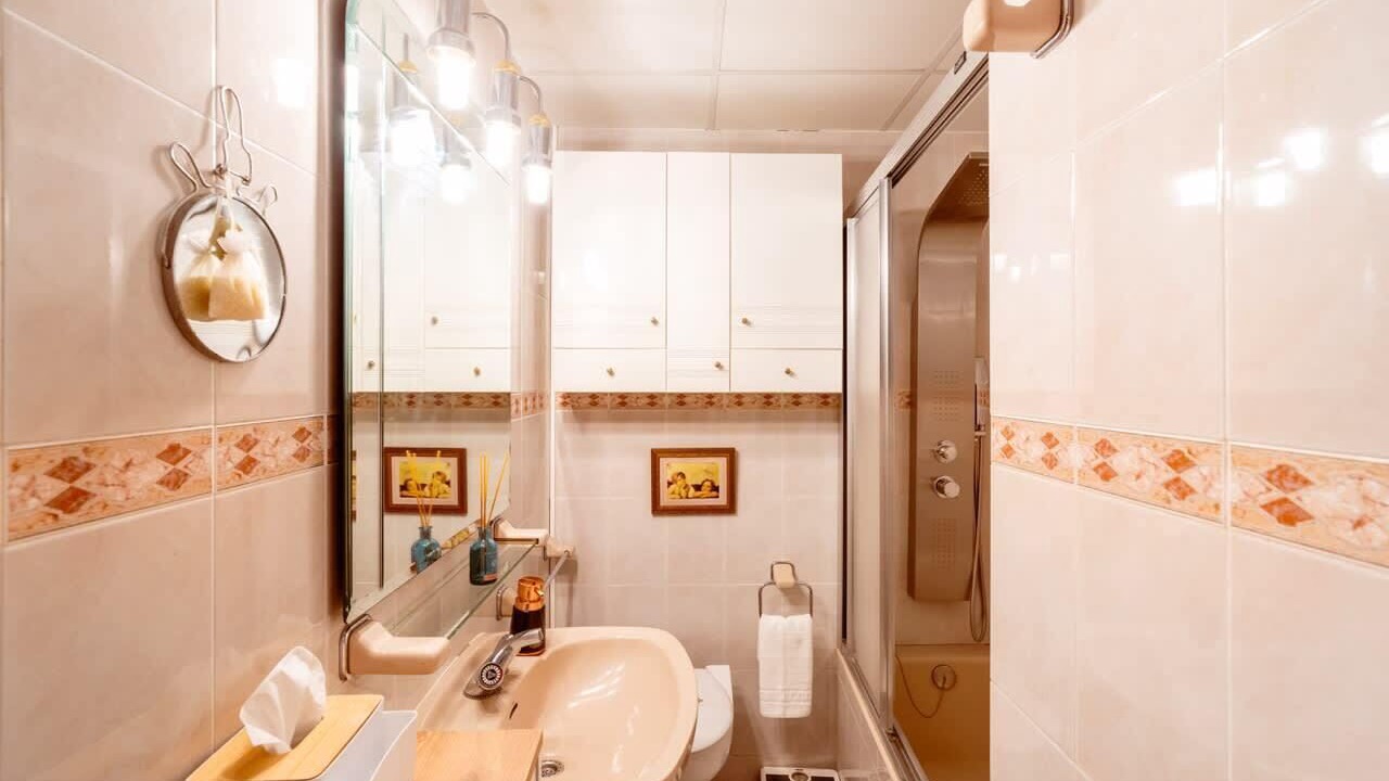 Photo of Bathroom in Old Town