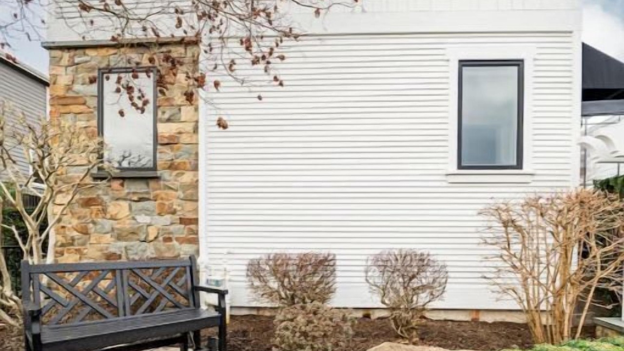 Photo of Patio Balcony in Market