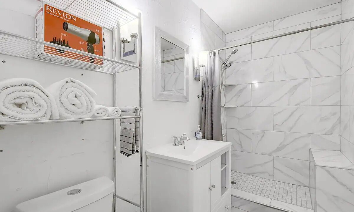 Photo of Bathroom in Parker Lane