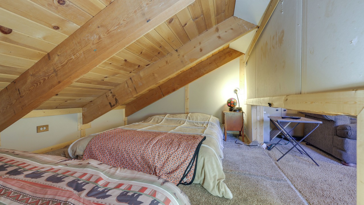 Photo of Bedroom in Cold Springs