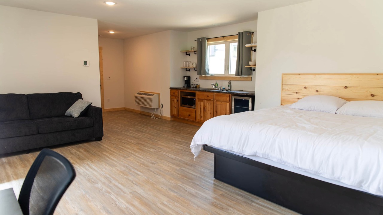 Photo of Bedroom in Decorah