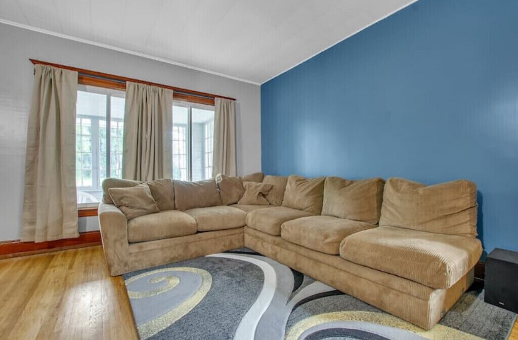 Photo of Livingroom in Buffalo