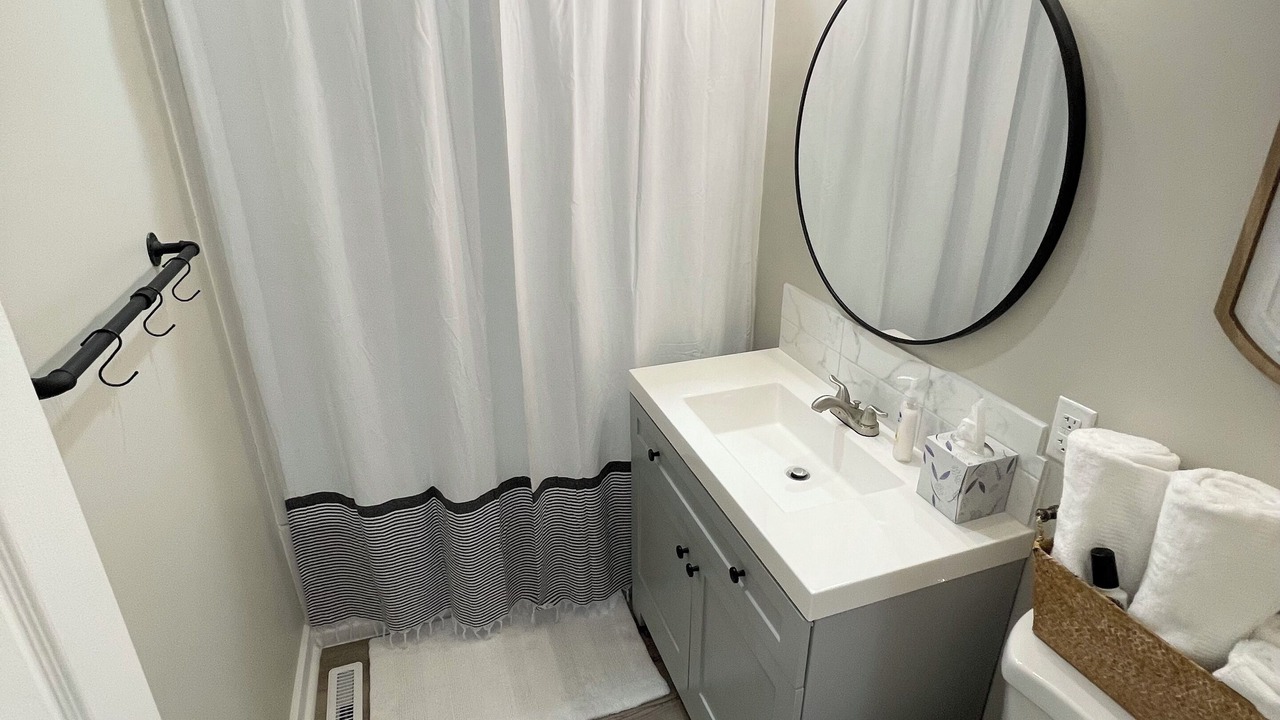 Photo of Bathroom in Wa Keeney