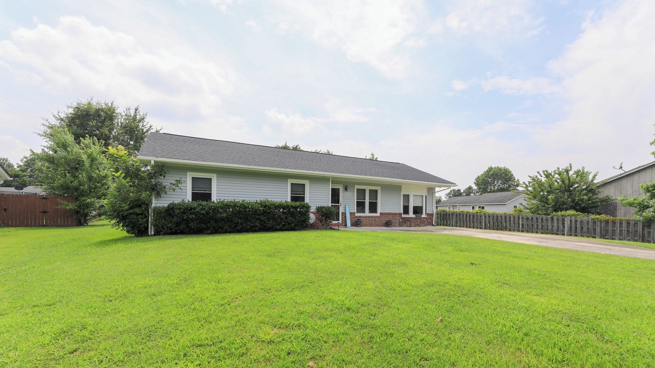 Photo of Outdoor in Piney Green