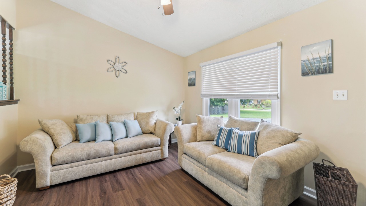 Photo of Livingroom in Piney Green