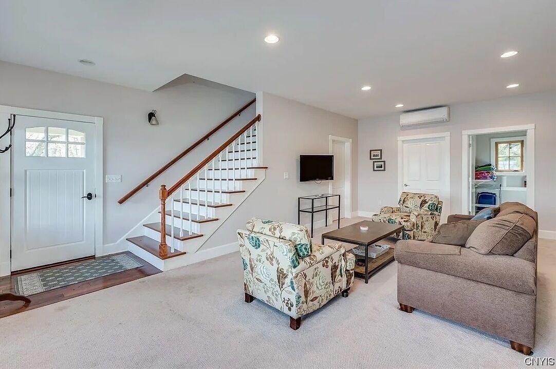 Photo of Others in Wellesley Island