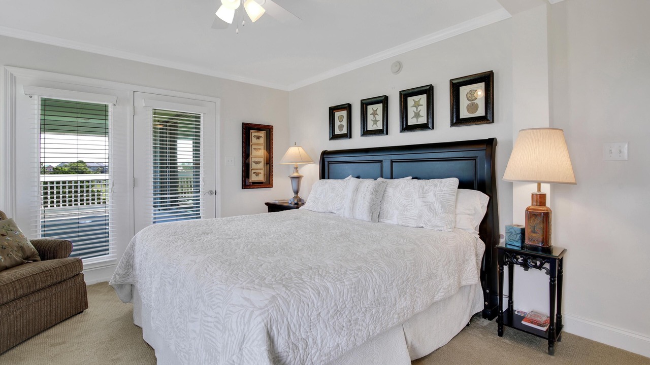 Photo of Bedroom in Oceanmarsh Subdivision