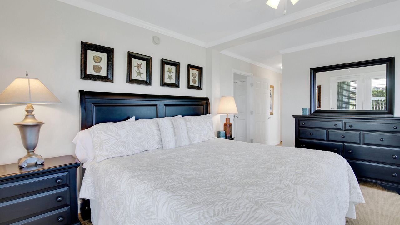 Photo of Bedroom in Oceanmarsh Subdivision