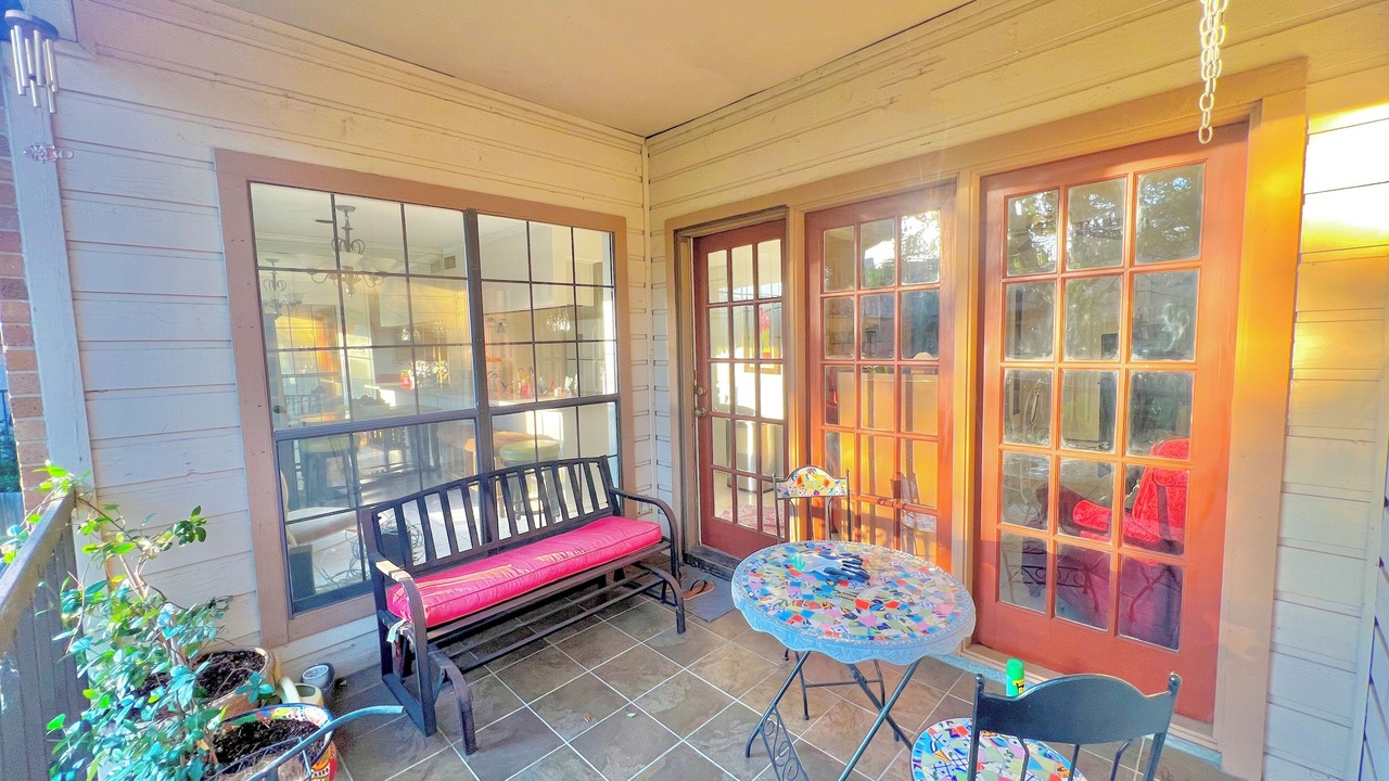 Photo of Patio Balcony in Addison