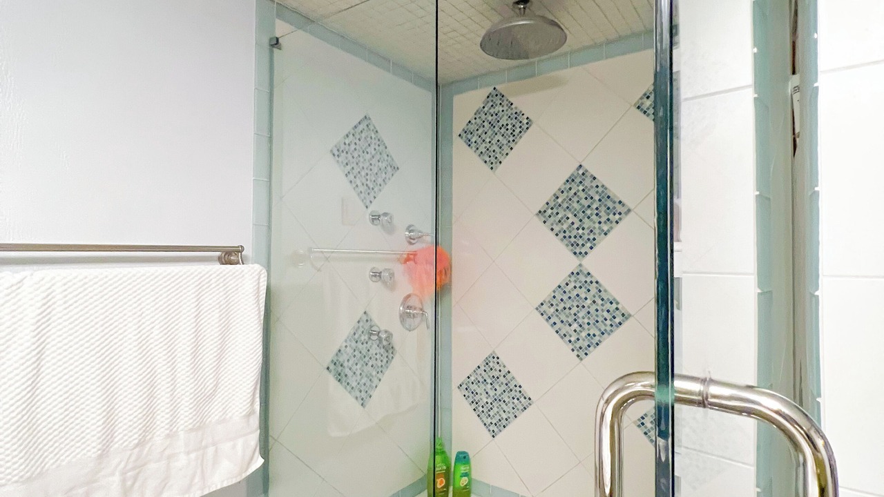 Photo of Bathroom in Addison