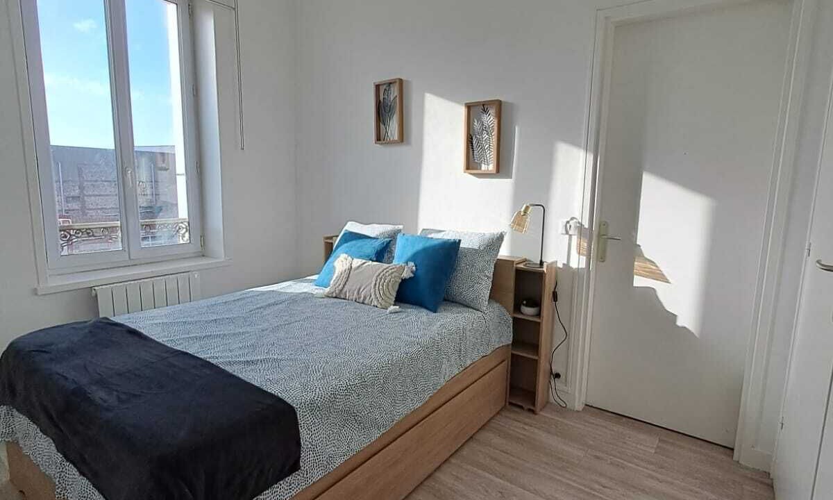 Photo of Bedroom in Fecamp