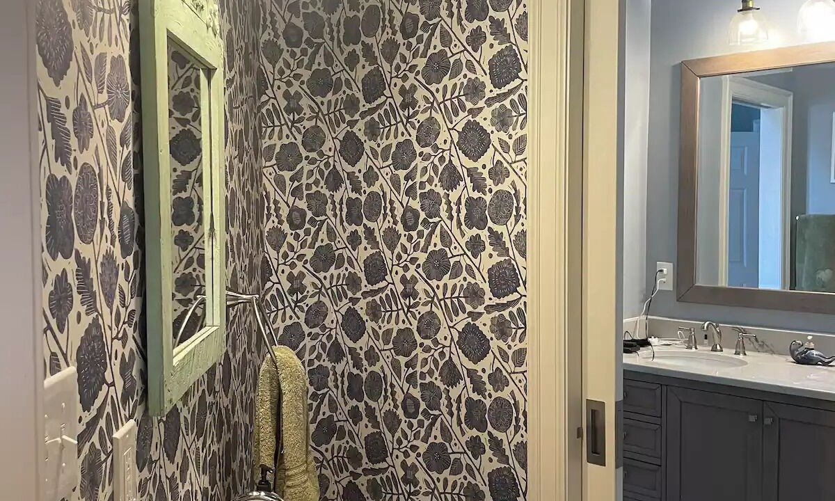 Photo of Bathroom in Windsor Hills