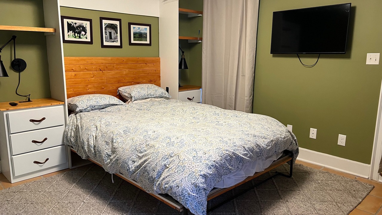 Photo of Bedroom in Windsor Hills